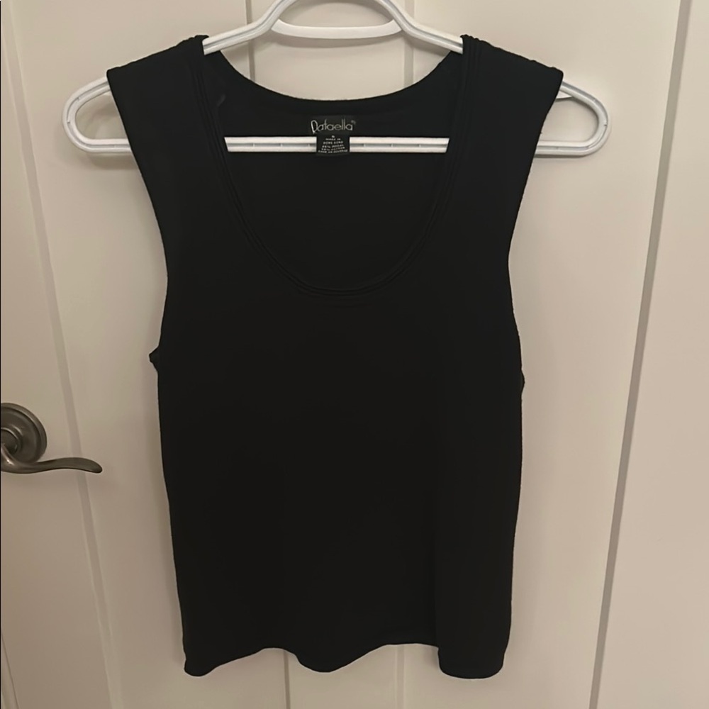 Rafaella Black Scoop Neck Sleeveless Top, size S